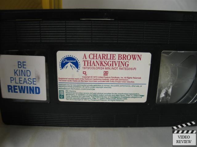 Charlie Brown Thanksgiving VHS Peanuts 097361537139  