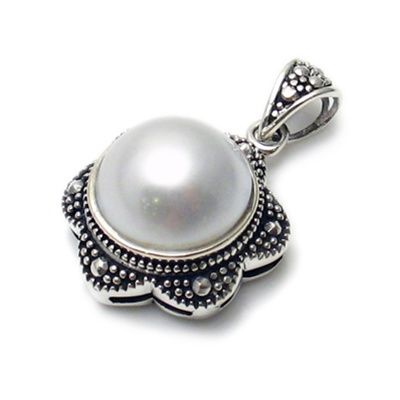 Sterling Silver Round Freshwater Pearl Pendant O5 2013  