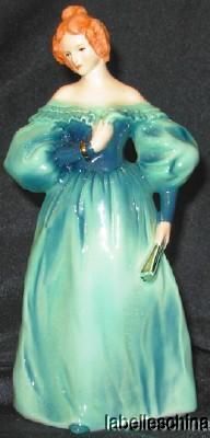 Goebel Germany Figurine Demure Elegance I835  