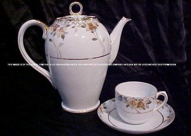 RARE NORITAKE NIPPON HAND PAINT LIDDED TEAPOT CUPSAUCER  