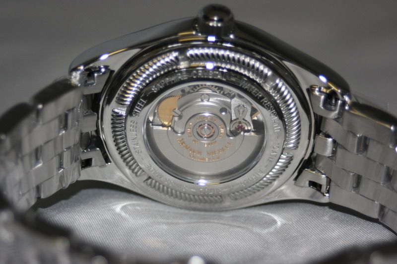 Armand Nicolet M02 BIG DATE 9146A AG M9140 30 JEWELS  