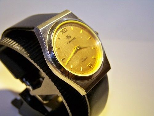 TIMESTAR VINTAGE MENS QUARTZ ANTIQUE WATCH  