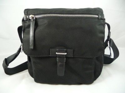 NWT TUMI SINGAPORE MESSENGER CROSS BODY SHOULDER TRAVEL FLIGHT BLACK 