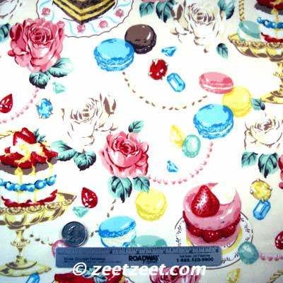 Japanese~CAKE & ROSES~IVORY Party Quilt Fabric 1/2 Yd.  