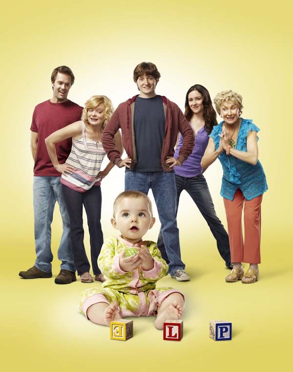 Raising Hope   24 x 30 Cast Poster   3  