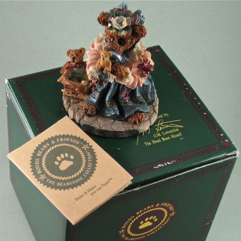 Boyds Bears Friends The Collector Box COA #227707  