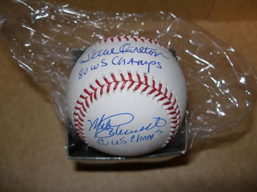   Series Signed Baseball PSA/DNA   Mike Schmidt, Steve Carlton  