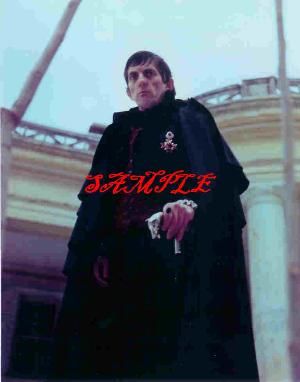 DARK SHADOWS JONATHAN FRID PHOTO CAPE TIE LOOKING DOWN  