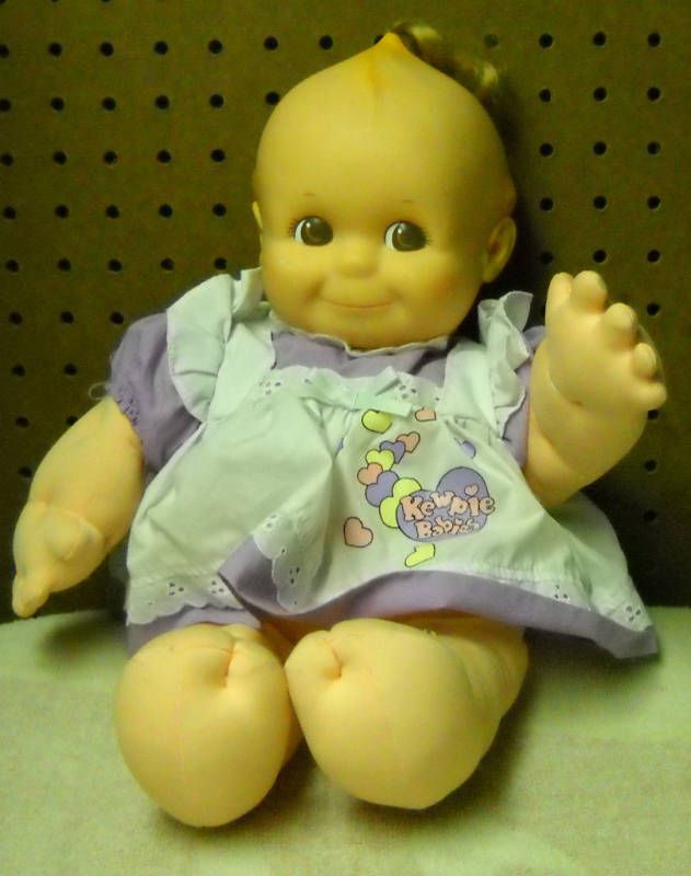 ROSE ART 1993 KEWPIE BABIES BABY DOLL 17  