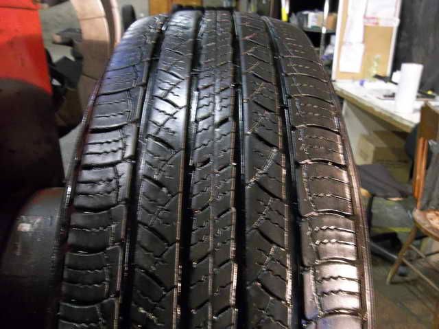 ONE MICHELIN 235/70/16 TIRE LATITUDE TOUR HP MO 104T P235/70/R16 5/32 