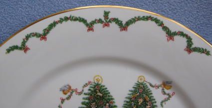 Lenox Joys of Christmas 4 Piece Place Settings (s) Mint  