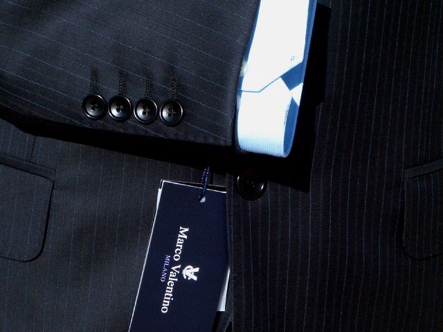   Valentino $1295 Navy Blue Pinstripe 2B Cashmere Wool Mens Dress Suit