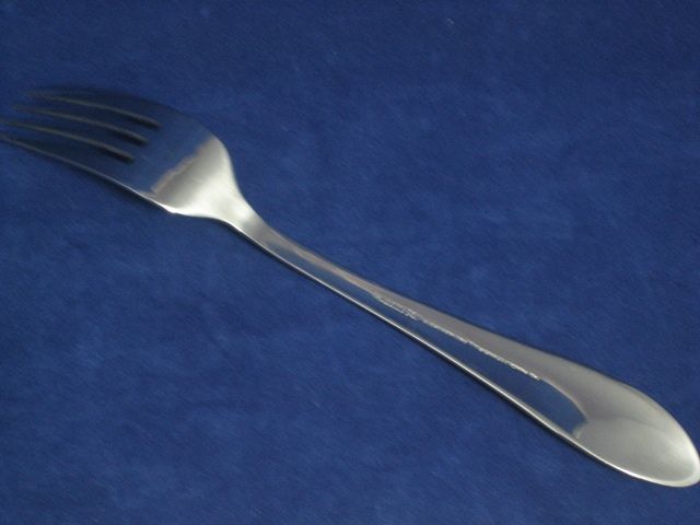 HAMPTON Silversmiths LACE FROSTED Forks Knives Spoons STAINLESS 