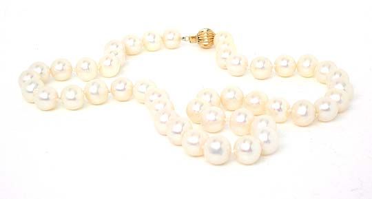 STUNNING LUSTROUS 9.5 MM PEARL NECKLACE W/ 14K CLASP  