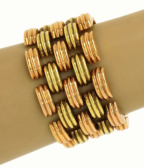 RETRO VINTAGE 18K GOLD LADIES WIDE HEFTY BRACELET  