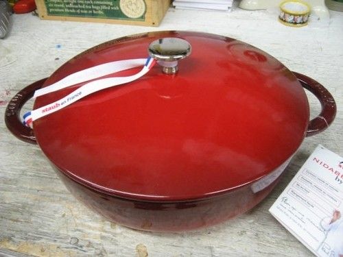 NEW Staub Hexagon Saute Braiser Pan 2.5 Quart CHERRY 1262306  