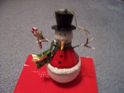 Avon LIGHT UP SNOWMAN ORNAMENT NEW  